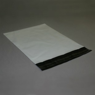 6 x 9 Self-Seal White Poly Mailers